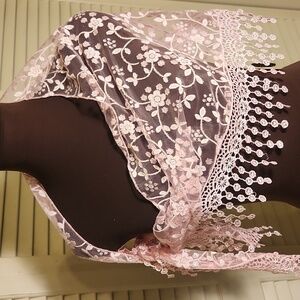 Elegant Lace Scarf - Sparkly Light Pink